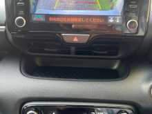 https://riyasewana.com/uploads/toyota-yaris-218094524.jpg