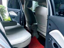 https://riyasewana.com/uploads/toyota-yaris-21930186735.jpg