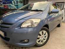 Toyota Yaris 2008 Car