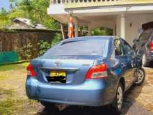 https://riyasewana.com/uploads/toyota-yaris-231236304812.jpg