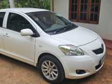 Toyota Yaris 2011 Car