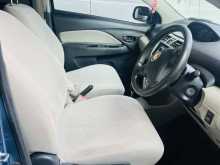 https://riyasewana.com/uploads/toyota-yaris-2322135522853.jpg