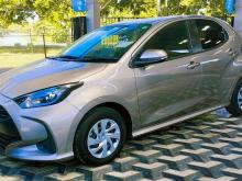 https://riyasewana.com/uploads/toyota-yaris-23812036714.jpg