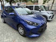 https://riyasewana.com/uploads/toyota-yaris-2516120617681.jpg