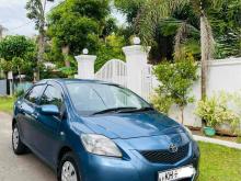https://riyasewana.com/uploads/toyota-yaris-2520574924801.jpg