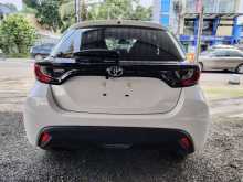 https://riyasewana.com/uploads/toyota-yaris-281436574592.jpg