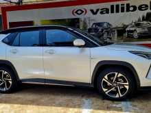 Toyota Yaris Cross 2025 Car