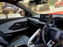 https://riyasewana.com/uploads/toyota-yaris-291239336776.jpg