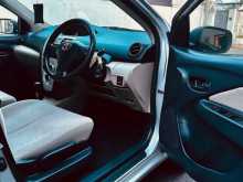 https://riyasewana.com/uploads/toyota-yaris-29225143953.jpg