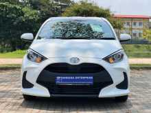 https://riyasewana.com/uploads/toyota-yaris-30121841882.jpg