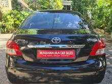 https://riyasewana.com/uploads/toyota-yaris-31018226634.jpg