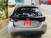 https://riyasewana.com/uploads/toyota-yaris-3110155124951.jpg