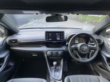 https://riyasewana.com/uploads/toyota-yaris-3110412724362.jpg