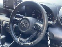 https://riyasewana.com/uploads/toyota-yaris-3110412724693.jpg