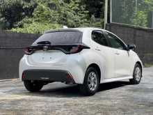 https://riyasewana.com/uploads/toyota-yaris-3111002122253.jpg