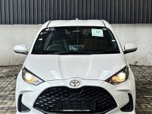 Toyota YARIS 2024 Car