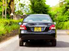 https://riyasewana.com/uploads/toyota-yaris-3850484033.jpg