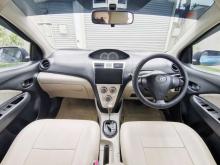 https://riyasewana.com/uploads/toyota-yaris-41149446605.jpg
