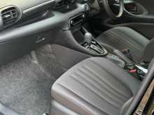 https://riyasewana.com/uploads/toyota-yaris-4132609295.jpg