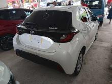 https://riyasewana.com/uploads/toyota-yaris-51111176524.jpg