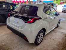 https://riyasewana.com/uploads/toyota-yaris-5162155562.jpg