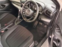 https://riyasewana.com/uploads/toyota-yaris-61118436775.jpg