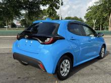 https://riyasewana.com/uploads/toyota-yaris-620014824592.jpg