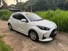 https://riyasewana.com/uploads/toyota-yaris-7101235622.jpg