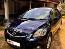 https://riyasewana.com/uploads/toyota-yaris-78352822353.jpg