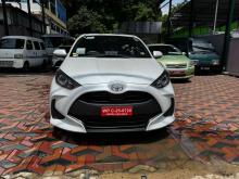 https://riyasewana.com/uploads/toyota-yaris-81204566324.jpg