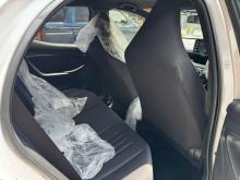 https://riyasewana.com/uploads/toyota-yaris-81204566825.jpg