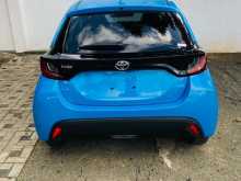 https://riyasewana.com/uploads/toyota-yaris-81941404822.jpg