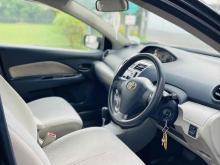 https://riyasewana.com/uploads/toyota-yaris-88060124052.jpg
