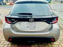 https://riyasewana.com/uploads/toyota-yaris-9121929273.jpg