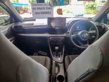 https://riyasewana.com/uploads/toyota-yaris-9145610563.jpg