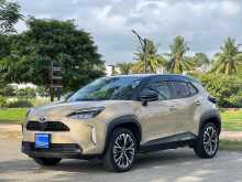 Toyota YARIS CROSS 2024 Car