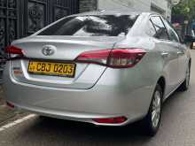 https://riyasewana.com/uploads/toyota-yaris-active-14848164672.jpg