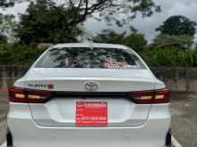 https://riyasewana.com/uploads/toyota-yaris-ativ-23121255646.jpg