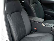 https://riyasewana.com/uploads/toyota-yaris-ativ-2516225324485.jpg