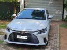 Toyota Yaris ATIV 2025 Car