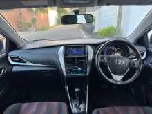 https://riyasewana.com/uploads/toyota-yaris-ativ-2614263854.jpg