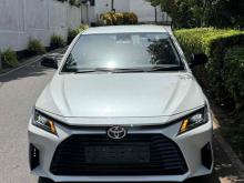 https://riyasewana.com/uploads/toyota-yaris-ativ-3114083024582.jpg