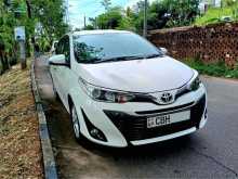 Toyota Yaris Ativ 2018 Car