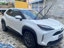https://riyasewana.com/uploads/toyota-yaris-cross-16125621513.jpg