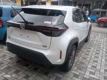 https://riyasewana.com/uploads/toyota-yaris-cross-201019294852.jpg