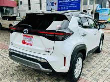https://riyasewana.com/uploads/toyota-yaris-cross-2013124324413.jpg