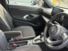 https://riyasewana.com/uploads/toyota-yaris-cross-2017141210855.jpg