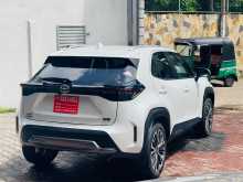https://riyasewana.com/uploads/toyota-yaris-cross-2023-2213363312053.jpg