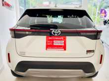 https://riyasewana.com/uploads/toyota-yaris-cross-2024-1711230912144.jpg