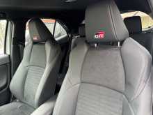 https://riyasewana.com/uploads/toyota-yaris-cross-2024-1712180212104.jpg